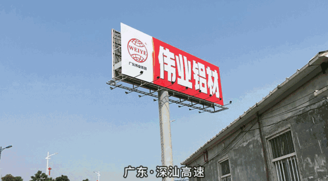 82d66d7e4c9550f5 640 (2).gif